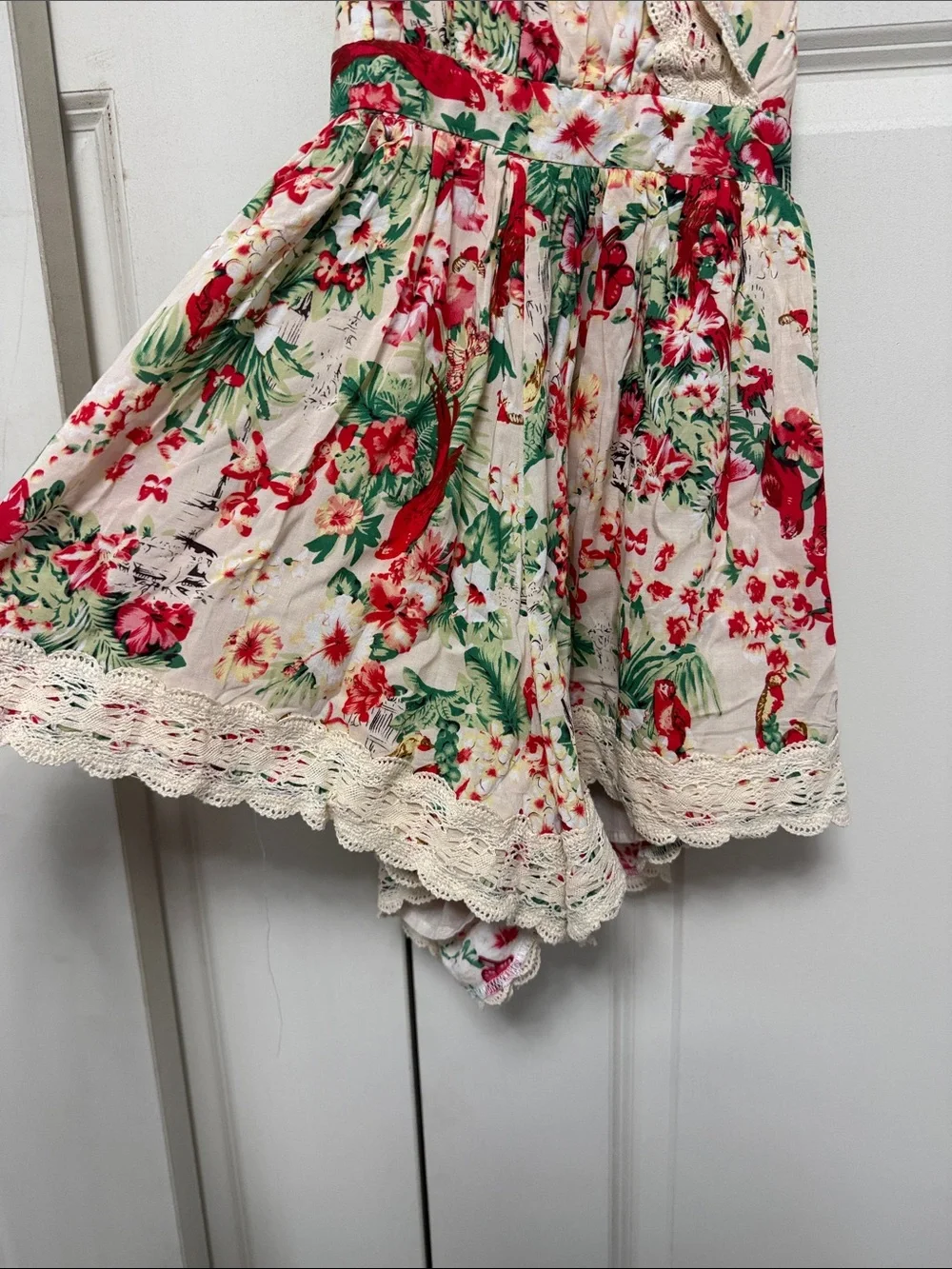 PAPER HEART Floral Lace-Trim Romper in Cream, Red & Green SZ 8